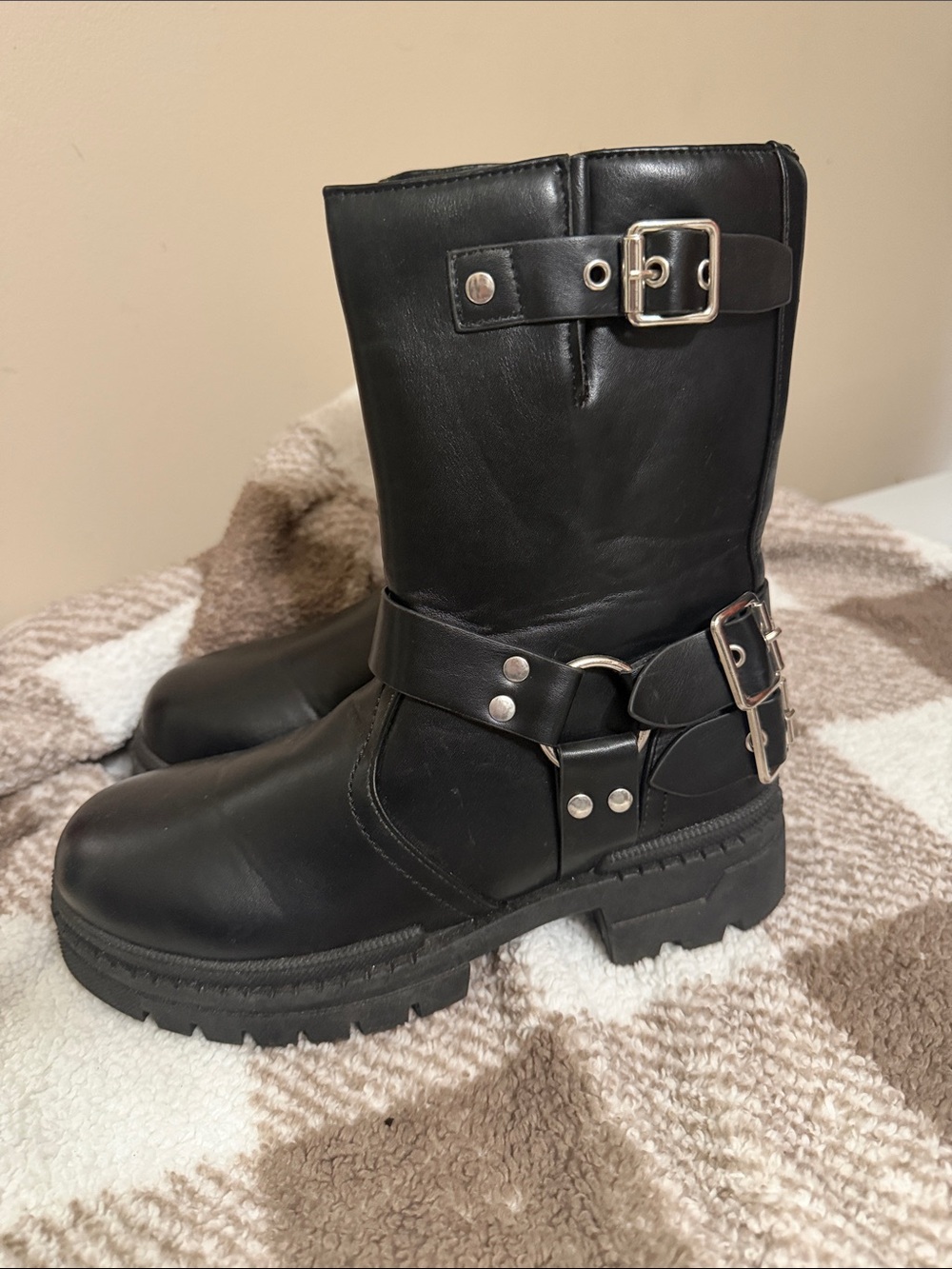 Rouge! Black Leather Moto Combat Boots with Buckles